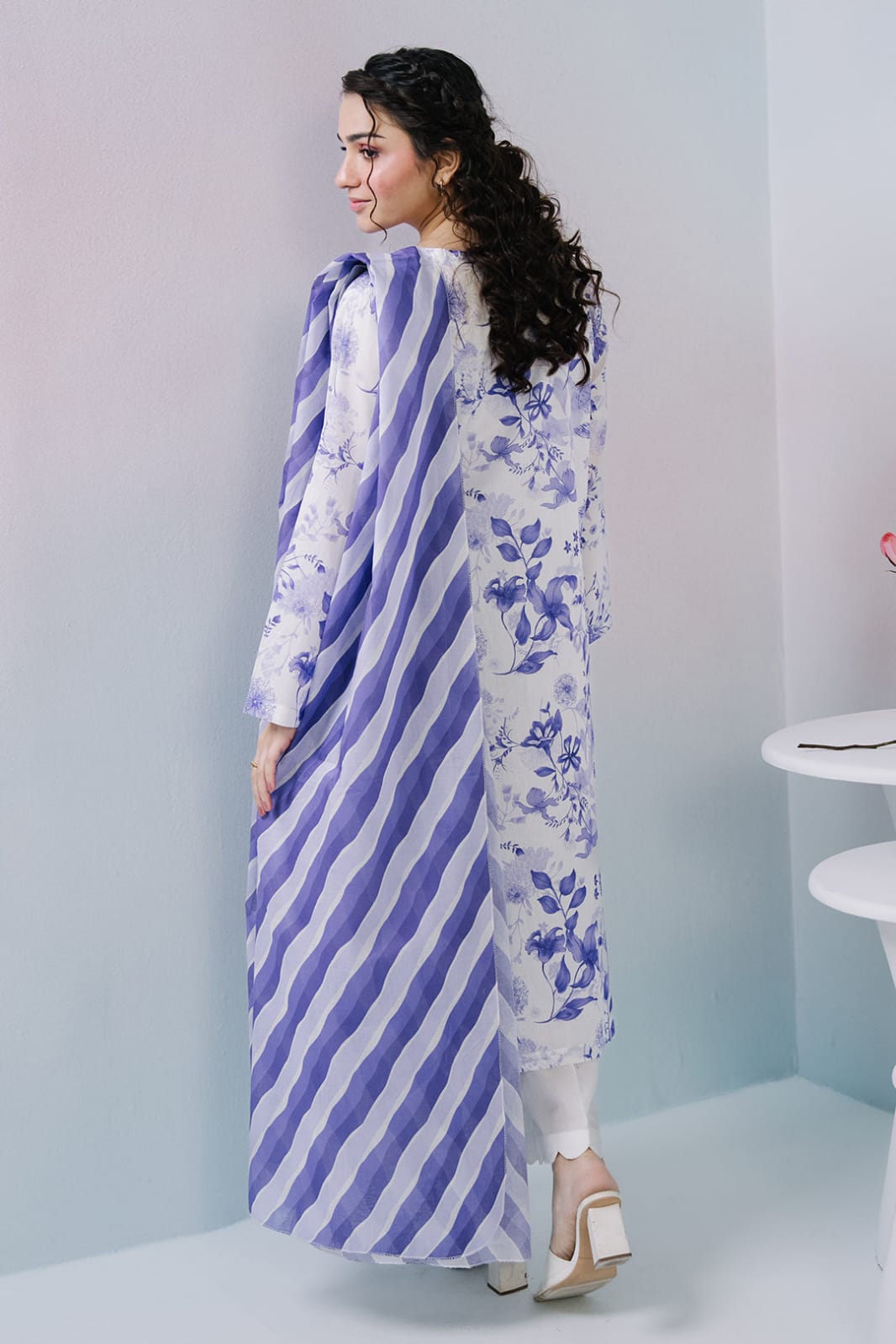Zellbury 2-Piece Printed Lawn Shirt & Dupatta - Blue & White view 6
