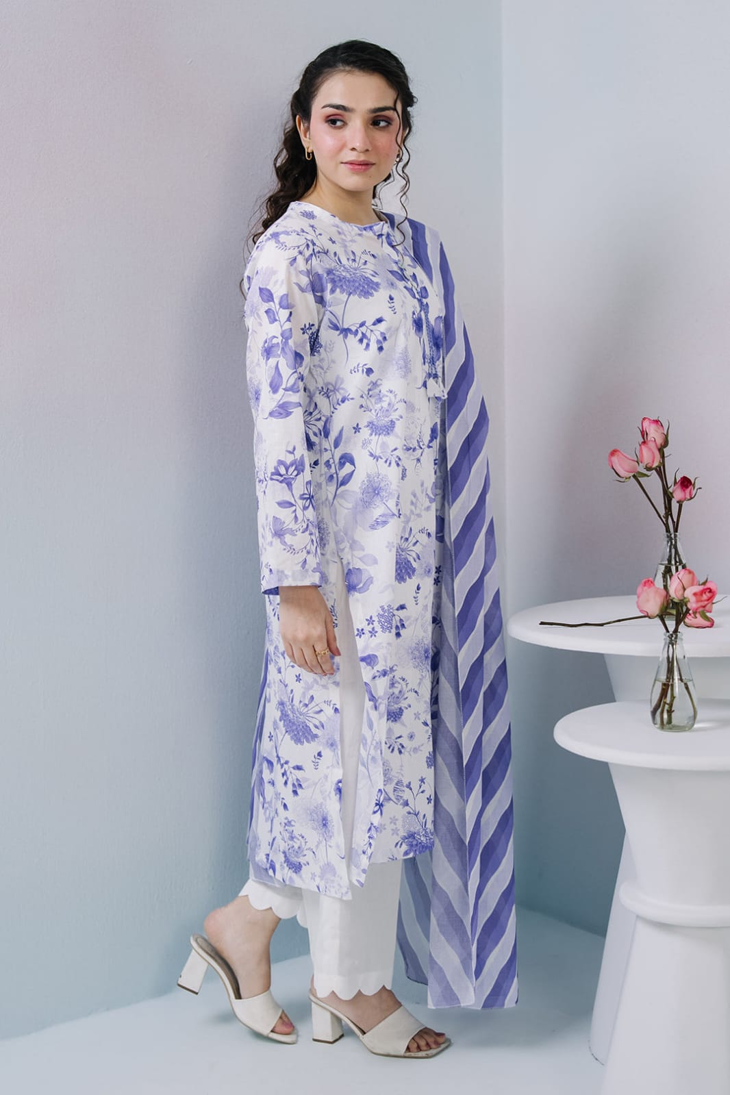 Zellbury 2-Piece Printed Lawn Shirt & Dupatta - Blue & White view 2
