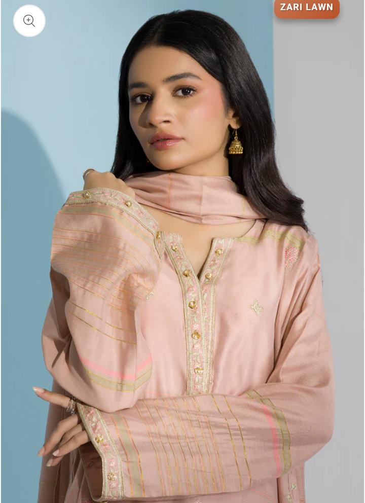 Embroidered collection